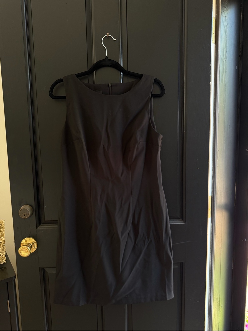 Alyx Black Sleeveless Sheath Dress